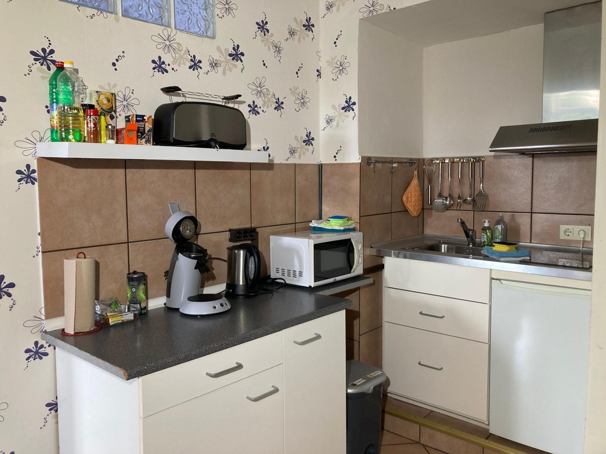 Haus Krabbe Apartments Mit Doppelbetten, Fuer 1-2 Personen, Hunde Kostenfrei Willkommen, Kostenfreier Parkplatz, Zwischen Bremerhaven Und Cuxhaven Gelegen Wremen Exterior photo